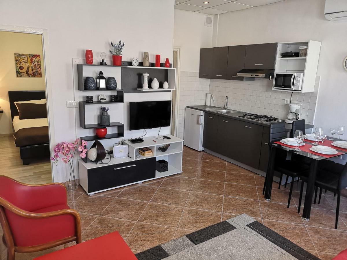 Studio Bi Apartman Umag Kültér fotó